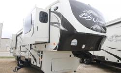 I HAVE THIS VERY NICE 5TH WHEEL THAT IS AWSOME LOOKING. THIS COACH HAS FULL BODY PAINT, UPFRONT LIVING ROOM, DRY WEIGHT 13000, FULLY WALK ABLE ROOF, 7000 ILBS AXELS, 75 GALLON FRESH WATER TANK, 90 GALLON GRAY AND 45 GALLON BLACK TANKS, 50 AMP DETACHABLE