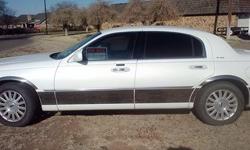 2003 Lincoln Town Car-&nbsp; run good, one owner, Kept in garage, Leather, loaded power windows , seats,ect.
81,000 miles&nbsp;&nbsp; asking $5,000 or best offer,&nbsp; Call Gail 806-274-8426 or text