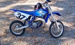 This is a must have dirtbike......A 2005 Yamaha YZ85 color blue & white. This dirtbike is factory, but has a couple of extras included...FMF Fatty pipe and Renthal bars. Front & rear tires are almost new with plenty of tread left. I'm looking to sale or