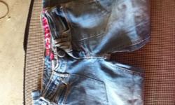 Size 0-14 jeans very good condition shirts and tanks small to large please text 3077350188