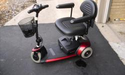 PRIDE 3-WHEEL ELECTRIC POWER CHAIR, LIKE NEW, 2006, VARIABLE SPEED, LIGHT, & EASY TO HANDLE. NEEDS BATTERY
