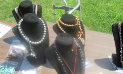 YARD SALE ON FRIDAY AND SATURDAY ONLY (AUG. 8TH & AUG 9TH)
LOCATION: 408 W. LOCUST AVE FRESNO CA 93650
HAND MADE LADIES JEWELRY INCLUDES:
EARRINGS, NECKLACE, BRACELETS, COMBO SETS
AFFORDDABLE......LOW PRICES $$$$