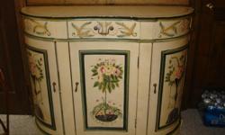 Cute hand painted chest for $125.00&nbsp;&nbsp; CASH ONLY&nbsp;&nbsp;&nbsp; If interested, please call (940)691-1172
43" wide x 3ft high x 13" at deepest