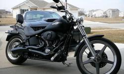 HARLEY DAVIDSON 2007 FXSTB NIGHT TRAIN SOFTAIL IN FACTORY BLACK DENIM
4407 ORIGINAL MILES
STAGE ONE BIG BORE KIT TO 103 CUBIC INCHES
103 cubic inch = 1,687.867 cubic centimeter
SCREAMIN' EAGLE 50mm THROTTLE BODY
SCREAMIN' EAGLE AIR CLEANER KIT
SCREAMIN'