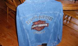 Non Smoker,new condition never washed blue jean harley davidson jacket.Size xl Mens size.Dont make these anymore limited production.$90.00 sacrificing.Paid $160.00 for it.