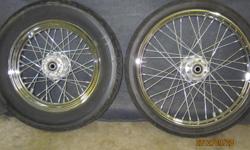 Harley Davidson Wheels and tires.&nbsp; Came off an FXST 2000.&nbsp; Only 2500 mi.&nbsp; Perfect condition. Bearings included on wheels
Rear&nbsp; R MT90B16&nbsp; 74H&nbsp; Dunlop
Front&nbsp; F MH90-21&nbsp; 56H&nbsp; Dunlop
&nbsp;