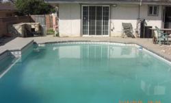 Large four bedroom home near Bakersfield College, eachroom is furnished and includes cable and wifi access. common areas are open to roommates. washer and dryer and all kitchen appliances available. 60" TV, fireplace and pool area. Cell phone 661-243-6367