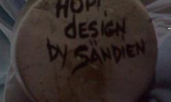Very nice three set of Hopi pottery signed sandein Hopi bird my grandmother bought it in1979 in AZ. Needs cleaning but no chips or cracks please call -- reefing CA