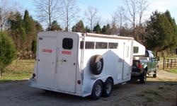 1993 delta 2 horse slant load,weeken package,ref. air, microwave,awn, bed, rear tack room,good condition.This trailer is ready to go any where. phone 812 267 2423 or 812 365 2843. Goose neck hook up. Four foot short wall.