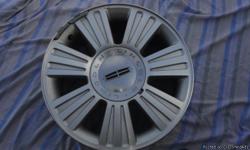 Set of 4 used, ALY3665 Lincoln Navigator '06-'14, 7 spoke silver machined alloy wheels.
Used but in good condition.
Size: 18x8.5
Lugs: 6
Bolt Pattern: 135mm
Local buyer only. Cash only
&nbsp;
&nbsp;