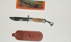MARBLE SAFETY HUNTER KNIFE
Brand new,never used,excellent condition 5" blade
Marble safety hunter knife.
9and 3/8" overall - 1 of 100 made! $200.00
Tel: (719)657-2983