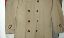 2 Men's Tan All Weather Coats in very good condition and from a smoke
free environment.
London Fog- Size 38 Short
Arnie-Size 40 (with Zip in lining)
$20 ea.