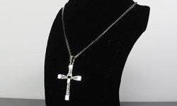 Features:
New arrival
Fast and Furious Cross Necklace
Similar like the one worn in the Movie
Beautiful sturdy metal in a titanium finish with clear crystals
Approximate length of chain is 23.6 " plus 3.15" extension
Cross measures 50mm in height and 40 mm