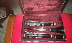 Vintage "Meyer" soprano Bb Grenadila wood clarinet with extra G8 France mouthpiece and 11 pieces of music sheets(price just for music sheets it's more than $100.00)for sale!This particular clarinet it's in excellent playable and looking condition and