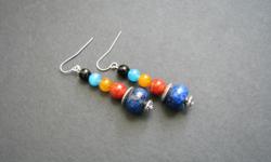South western style Multi Color Gemstone dangle earrings designed using bold&nbsp;natural blue lapis and several colorful mixed&nbsp;stones.&nbsp;
https://www.etsy.com/listing/227231016/multicolor-gemstone-earrings-blue-lapis?ref=shop_home_active_1