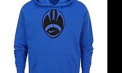 Everyone will know you're training for the gridiron when you show up to the gym in the NikeÂ® men's Football Core Logo hooded sweatshirt. It's crafted using a cotton/poly fabric blend and sports a large embroidered football on the chest. Features
78%