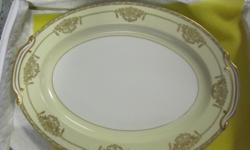 Absolutely stunning Noritake Penelope china set that includes 82 pieces in total! This set is the Noritake Penelope 4781 pattern. Set comes with 12 complete place settings plus a lot of bonus pieces, including a tea pot. Each place setting comes with a