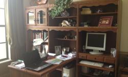 Beautiful Condition Office Furniture