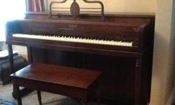 Lester Betsy Ross Spinet piano with bench in good working order. Must be able to transport piano.