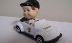 Pittsburgh Pirates Die-Cast Bobblehead Collectible Car
Ertl Collectibles, approximately 2 Â¼ x 3 x 1 Â½