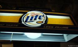 Working Miller Lite pool table light $150.00 obo Cash offers only!