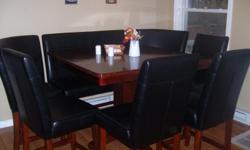 48" pup table
seats 8
leather seats
MUST SEE