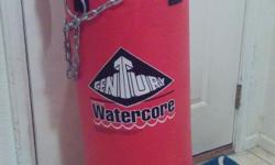 Never used Century Watercore Punching bag. Chains to hang. Fill center core with water to customize weight. $90obo
&nbsp;