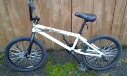 Redline Youth Bicycle for sale located in Elma
fantastic condition
local pick up only
call don 1...