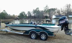 REDUCED!!!! -Original Owner 2004 Ranger Comanche 520 SVX bass boat;Evinrude 225 HO/new lower unit; only 310 hours on motor with 50% of that being at idle speed; motor fully serviced on 2/10/2014; new Minnkota trolling motor; Lowrance Electronics; 2