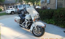 2005 Harley Davidson FLHTPI, Compleatly stock, no add ons. This bike has 35,000 Miles,.&nbsp;&nbsp;Well maintaned , Never in police service.&nbsp;