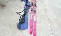 &nbsp;
Snow skis 185 Research Dynamics with M27 Twincamb with Reflex poles and blue carrying bag.
&nbsp;