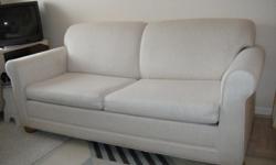 QUEEN SIZE SOFA BED IN VERY GOOD CONDITION.