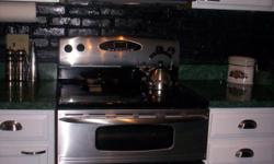 Stainless steel smooth top oven has lots of features for toast to broiling, two ovens in one, in excellent condition, orginal price over $1200, no scammers, will not ship, if viewing this item it is still available. Microwave not for sale. Price is firm,