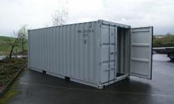 STORAGE CONTAINERS
Need some extra storage on your Job site? At your
home? At your business? For your remodel?
Addition? School?
We will deliver your steel storage containers
right to where you need it, when you need it. 20
ft & 40ft storage containers.