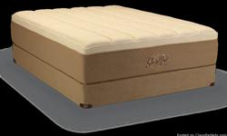 &nbsp;
The GrandBed&nbsp;by&nbsp;Tempur-PedicÂ®
The GrandBed is the ultimate in pampering. The quilted dual comfort layers provide cushioned softness, while the support underneath helps you fully relax. Finish it off with beautiful tailoring, and this is a
