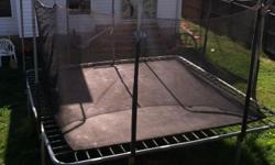 14x14 size, has safety net that can be removed if needed. Matt is in perfect condition.