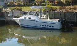 25 Foot, 1993 &nbsp;Bayliner Trophy. &nbsp;Nice boat. &nbsp;Well maintained. &nbsp;Runs Great. &nbsp;In water now. &nbsp;Twin Mercury Black Max 175 engines. &nbsp;Too much boat for Mom-Mom and Pop-Pop. &nbsp;