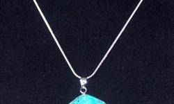 Beautiful Turquoise pendant piece with bail , 18" long necklace. Silver Plate snake chain 18" long.
Lobster clasp.&nbsp;&nbsp;
ONLY $13.00
$2.80 shipping/handling, includes Delivery Confirmation.
Pick up locally with cash payment.
Calls ONLY --
I WILL NOT