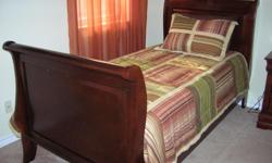 Twin Bedroom set, like new.&nbsp; Includes springs & mattress.&nbsp;North Padre Island.&nbsp; Please call to see.&nbsp; --