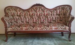 Lightly used Victorian sofa! It was to be looked at not sat on!!
Asking $500 or best offer