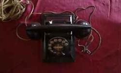 Vintage Bell System Western Electric Rotary Telephone.mint condition