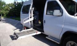 FORD F 150 FORD ECONOLINE VAN- HYDRAULIC LIFT (SIDE DOOR). WHITE-100K MILES/ WELL MAINTAINED FOR MY LATE FATHER. NO LONGER NEEDED/ G R E A T D E A L !!!