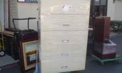 Good Condition filing Cabinet.
No Key
CASH ONLY
6193021439