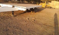 White Flat Bed Trailer in excellent condition 15 Ton