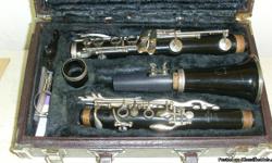Resin Clarinet by YAMAHA
Model: 24 II
Good condition and ready to play