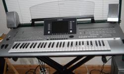 This is an amazing keyboard that can sound like an entire orchestra or any individual instrument in an orchestra&nbsp; It has 500 different rhythms and can transpose chords, add harmony voices and backup singers.&nbsp;There are too many wonderful features