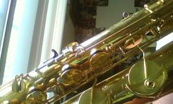 YBS52 Yamaha Bari Sax
Good condition, around 14 years old i'm guessing.
case, mouth piece, and strap included.
It works great, could use an easy clean up and maybe a small leak fix (upper octave gets a but airy)
has some small dents, normal everyday wear