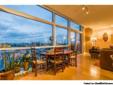 180 degree views in this unbelievable grand condo!