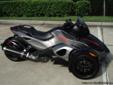2011 Can Am Spyder SM5 RSS Only 1900 Miles